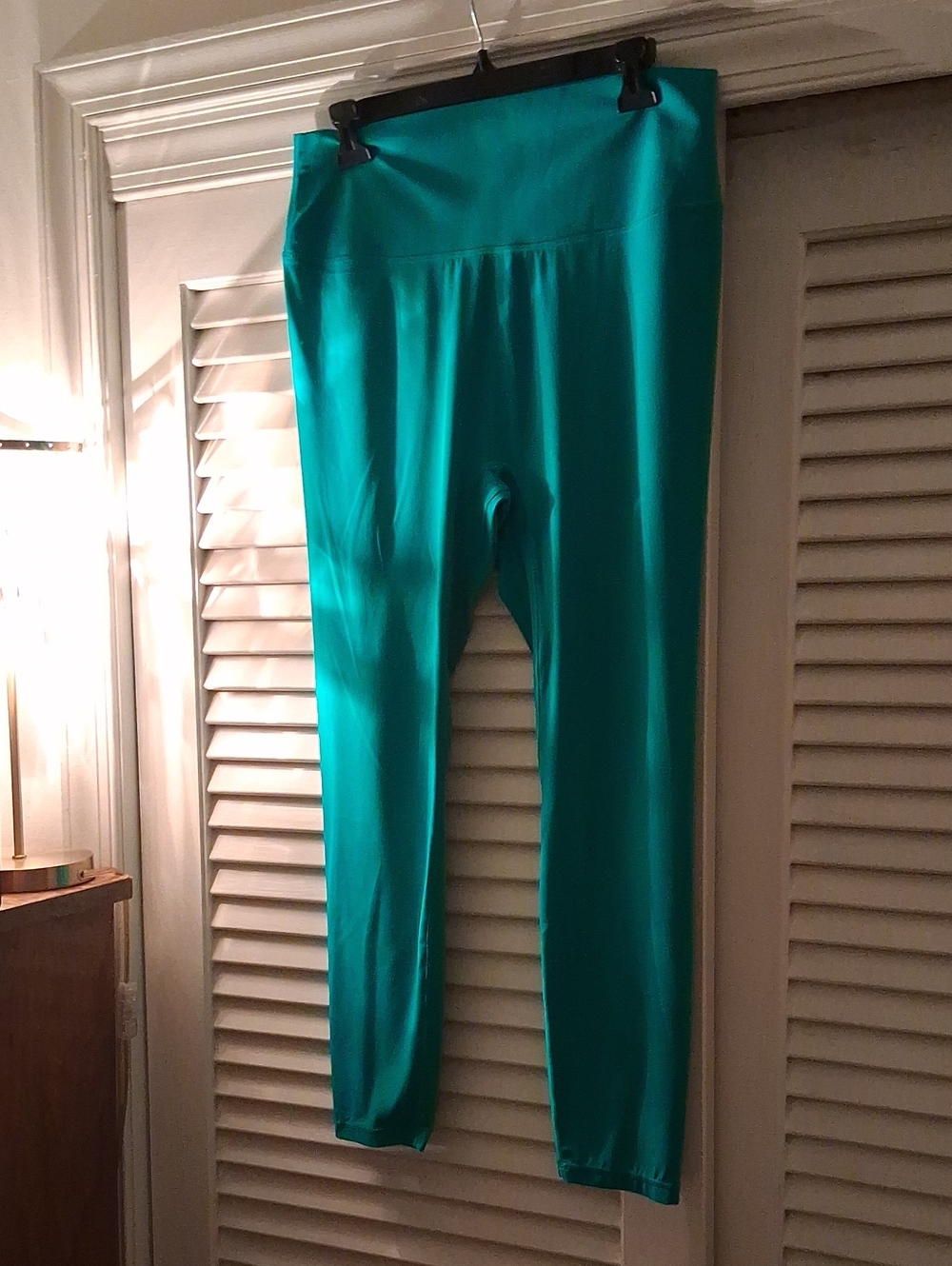 NWOT - Comfrt High-Rise Women's Leggings